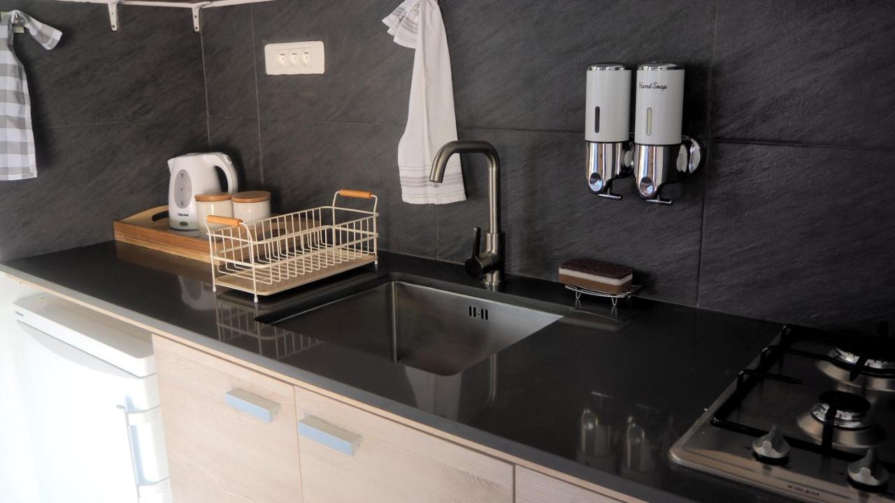 Fare Noanoa Hotel Paea Ngoại thất bức ảnh